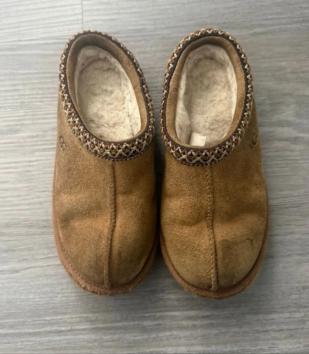 UGG Tasman Slippers Kids Size 1 Chestnut Brown Suede – Good Used Condition